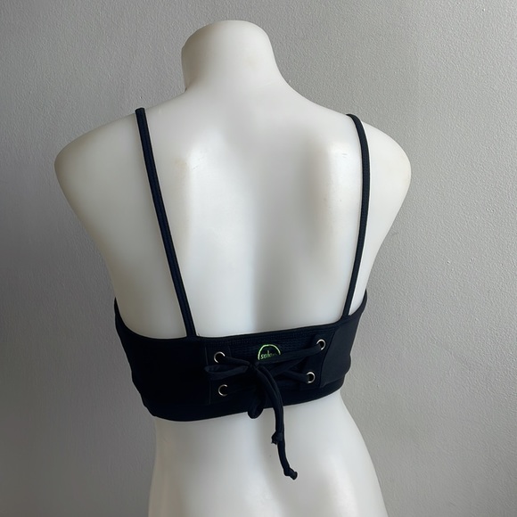 Solow Sports Bra Small - Picture 3 of 6